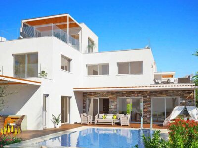 Modern 4 Bedroom Seaside Villa