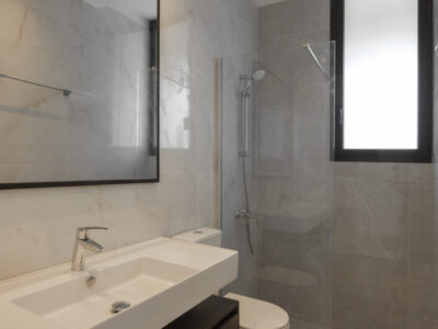 Modern 4 Bedroom Detached Villa