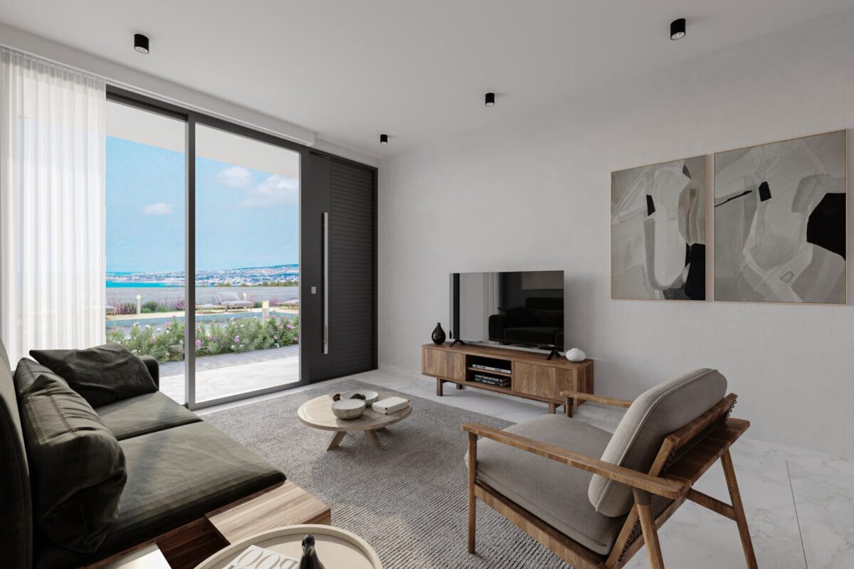 Modern 2 Bedroom Apartment Near the Sea