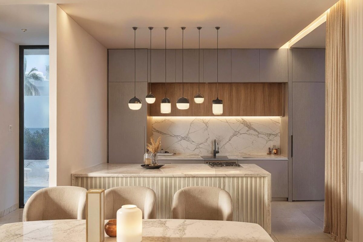 Luxury 6 Bedroom Seafront