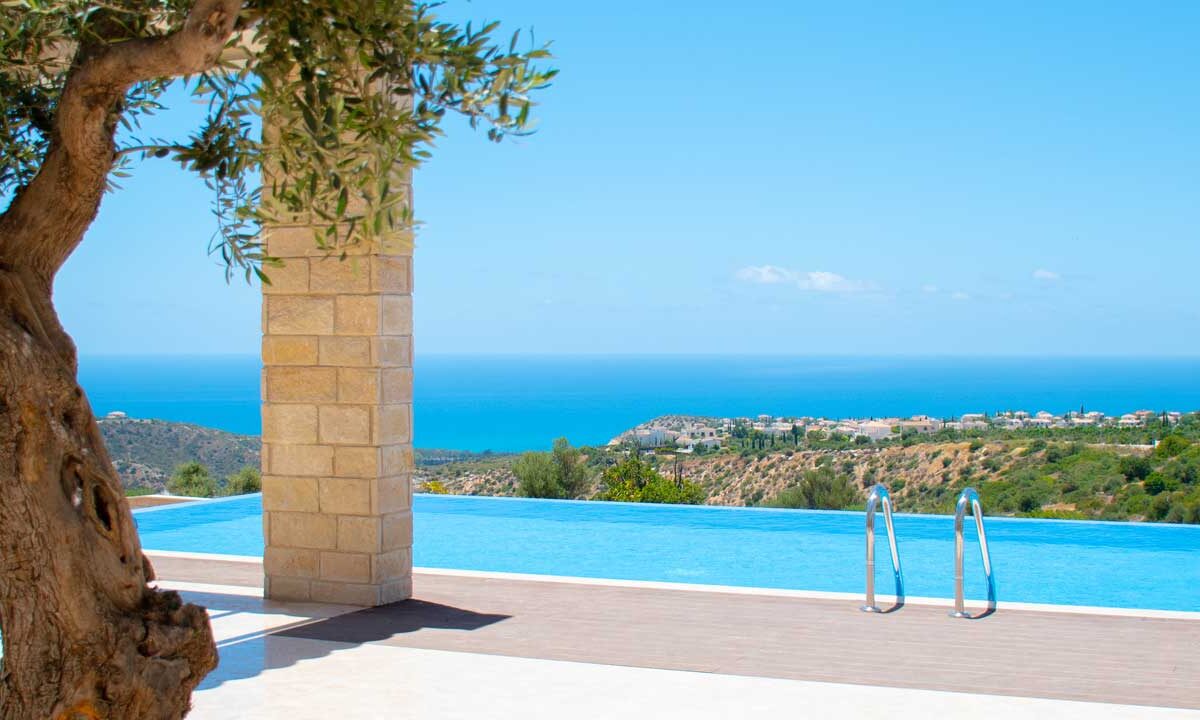 3 Bedroom Villa near Kouklia Paphos – representative pool terrace with sea views